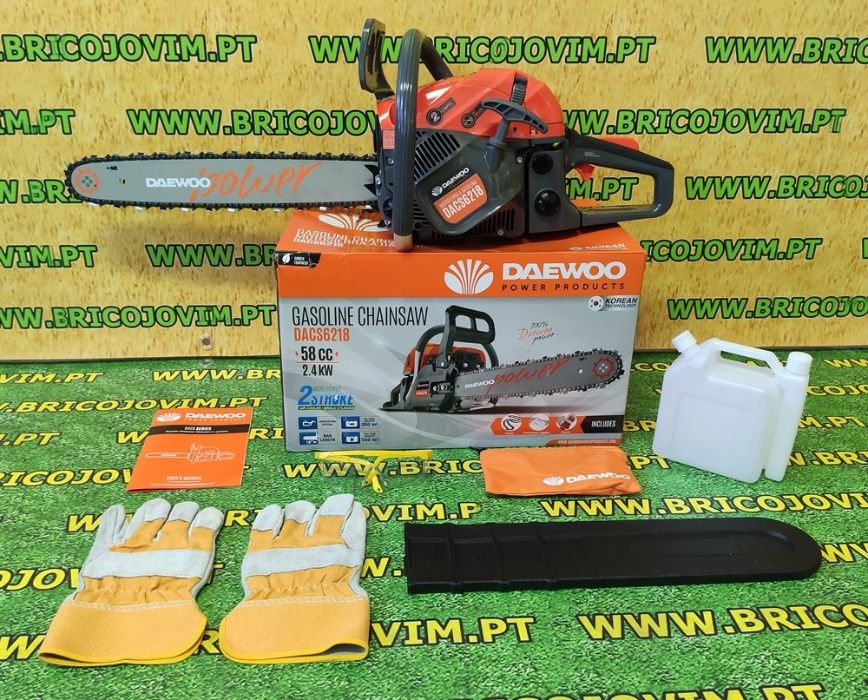Motoserra Gasolina Novas DAEWOO - 58cc + Luvas + Óculos - OPORTUNIDADE