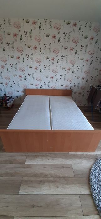 Łóżko sypialniane 160x200