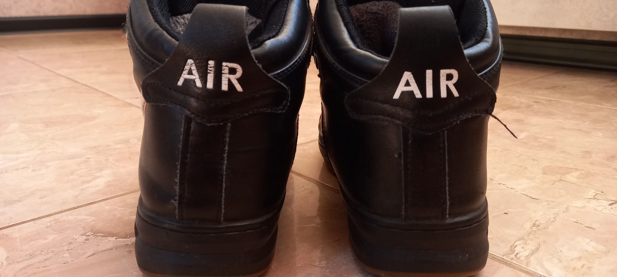 Кросівки зимові NIKE 39р