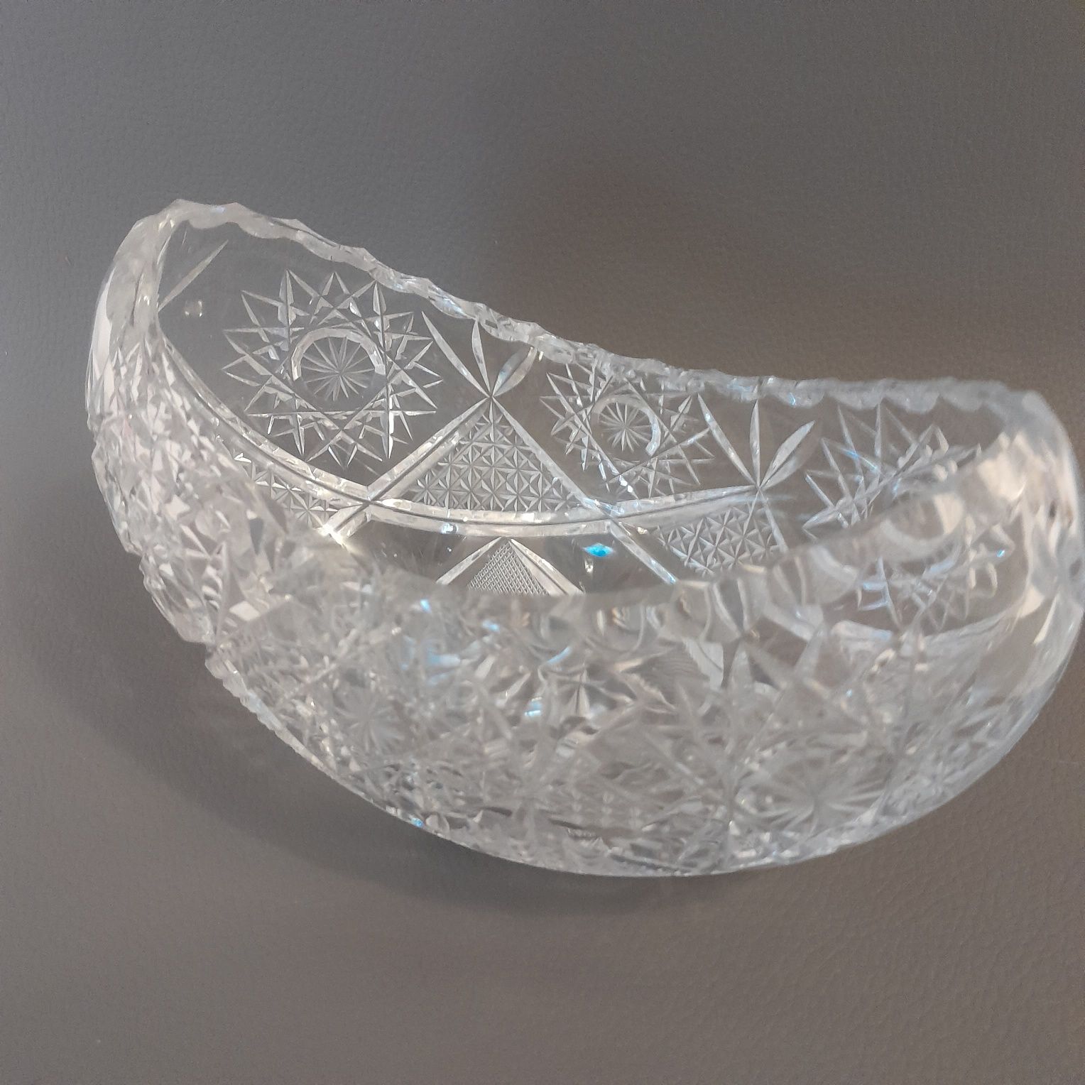Gruby kryształ w kształcie łódki na cukierki glamour