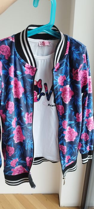 Dres welurowy bawełniany kwiaty róże kotek czarny malinowy bluza