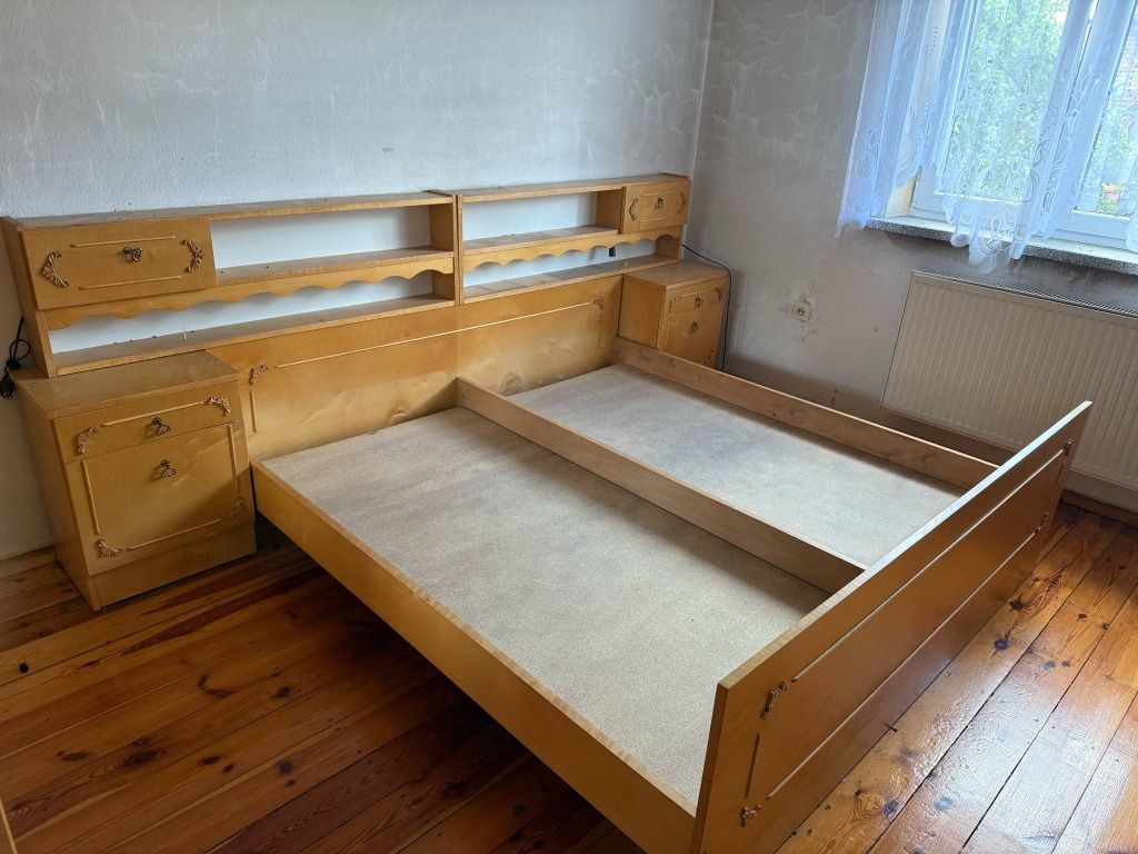 Podwójne łóżko małżeńskie