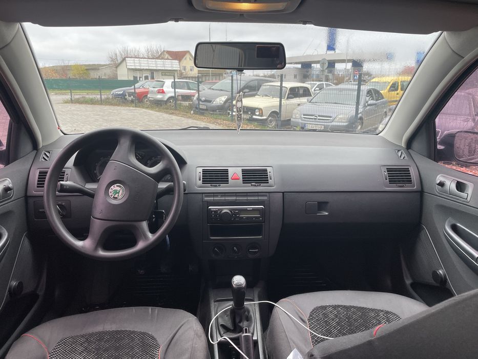 Продам Skoda Fabia 1.2