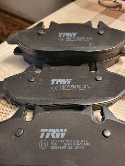 Klocki hamulcoweTRV do Mercedesa Vito 639