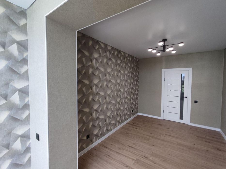 Озерна, Агора! 2к + хол-кімната!  7/10, 68 м²