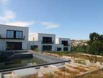 Moradia T3 com Piscina e Jardim - Marco de Canaveses