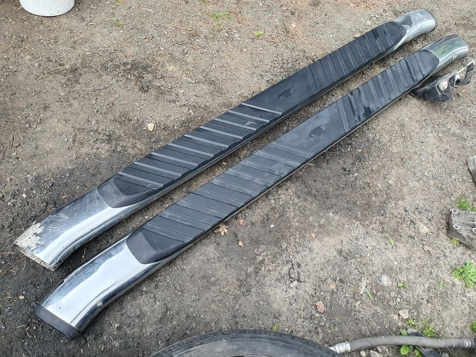 FORD F150 PRÓG PROGI STOPNIE LISTWA LISTWY PROGOWE CHROM KOMPLET 2SZT