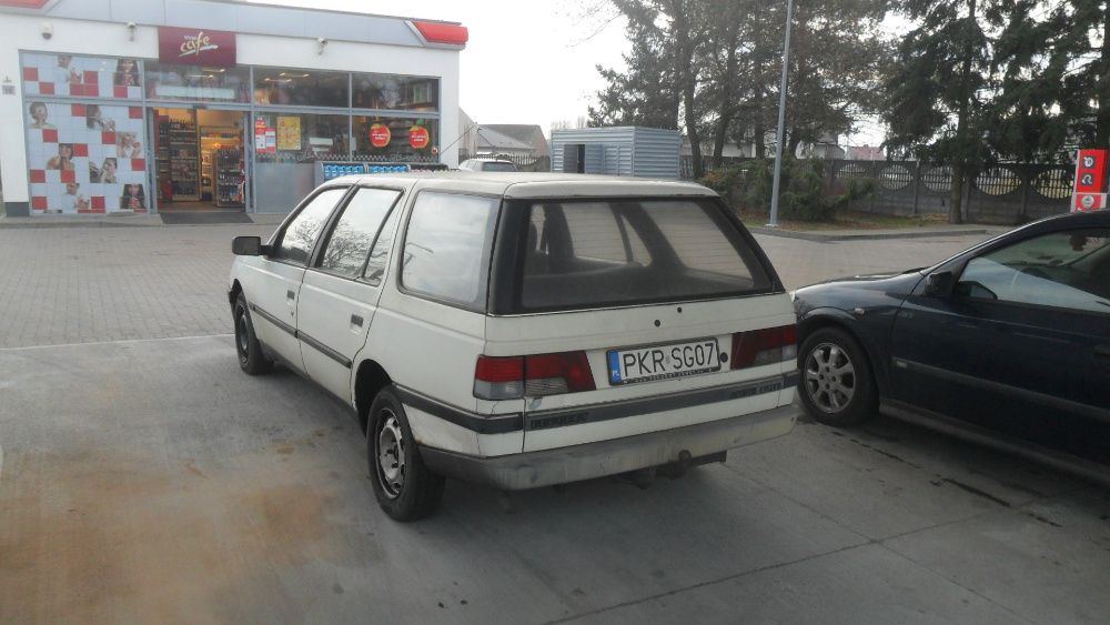peugeot 405 kombi 1.9 diesel zwykły przeznaczony na części