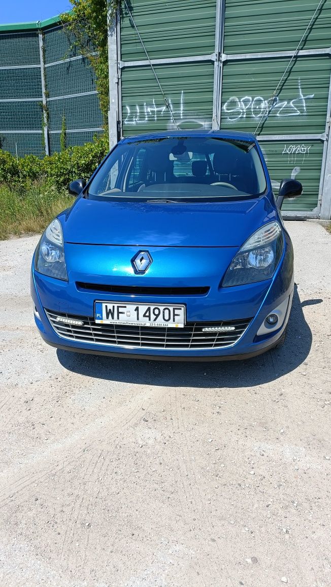 Grand Scenic III 2011R 1.9 DCi 130 KM 7 osób