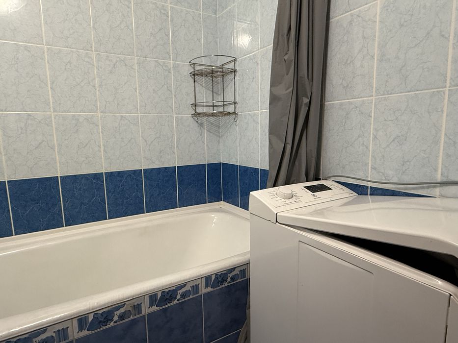 продаж квартири 1 кім просп. Івасюка 56