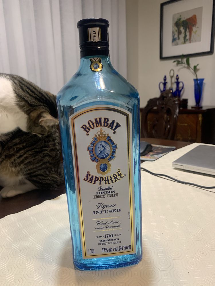Garrafa Bombaim Safira Gin