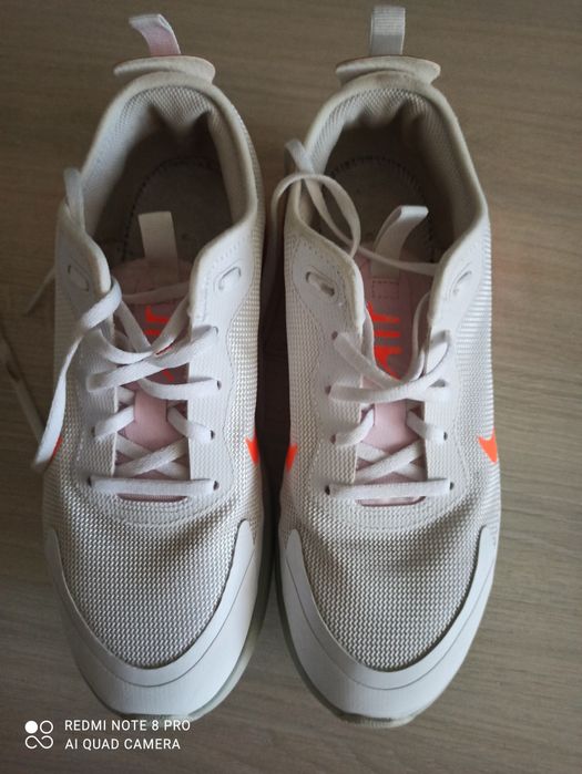 Кросівки Nike р. 38