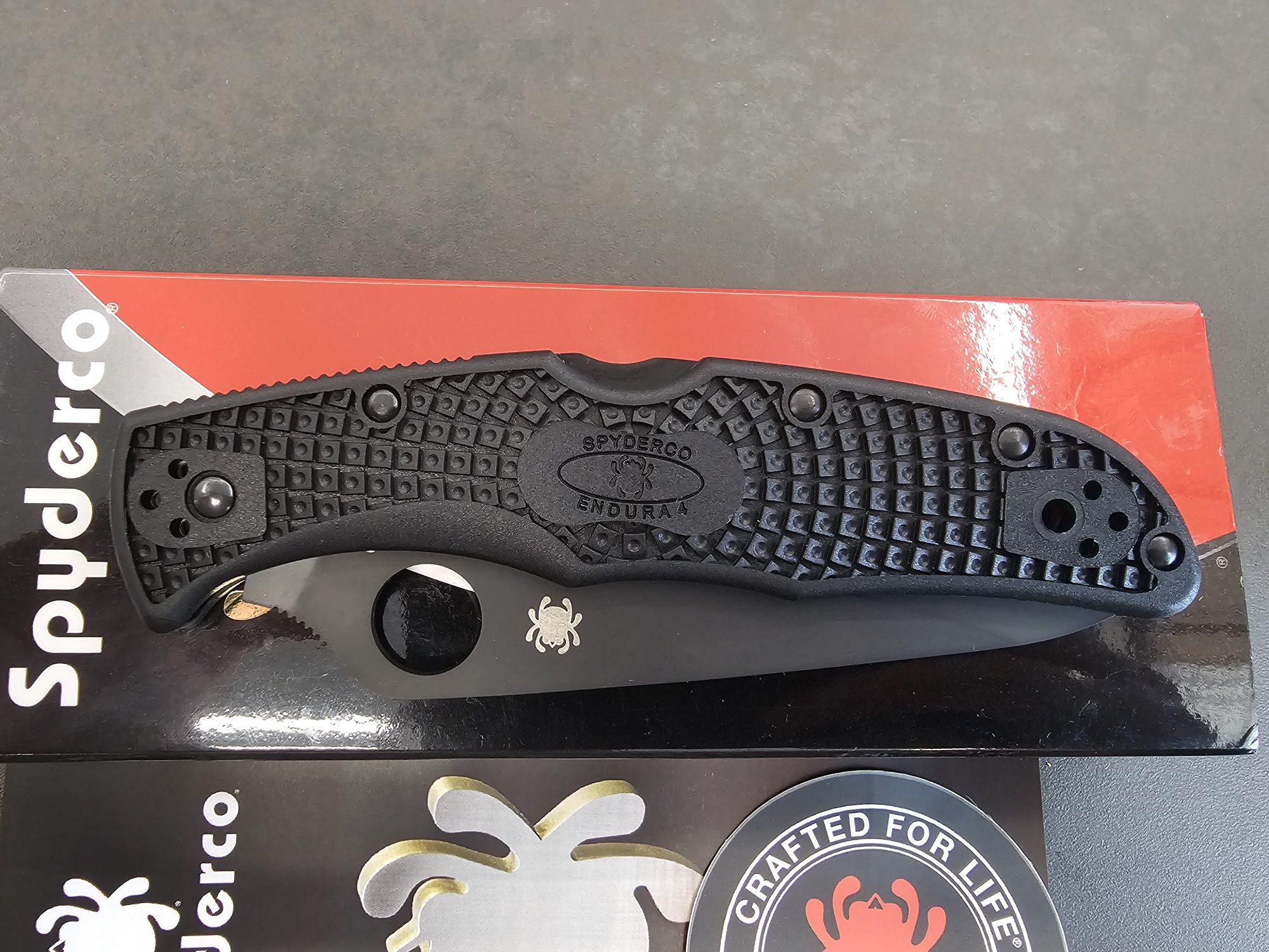 Нож Spyderco Endura 4 FRN Black (C10PSBBK)