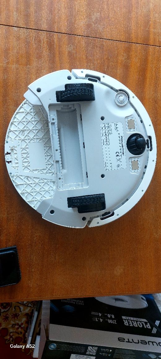 Миючий робот пилосос roventa 75s