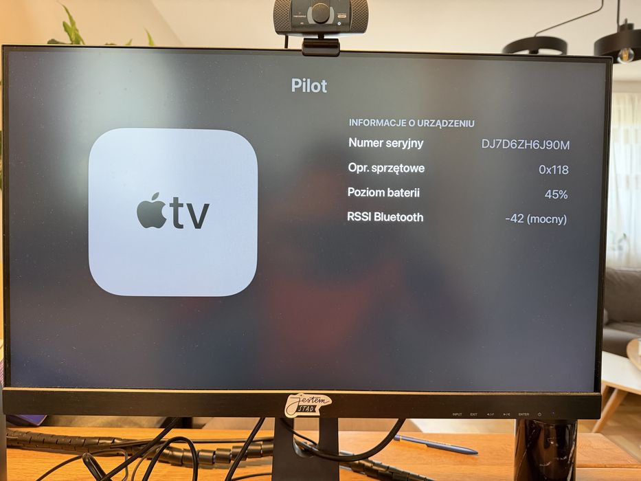 Apple TV 4K (gen 1) 32Gb a1842 + Apple Siri Remote a1962
