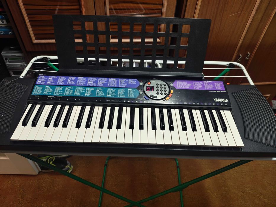 Keyboard Yamaha PSR-77