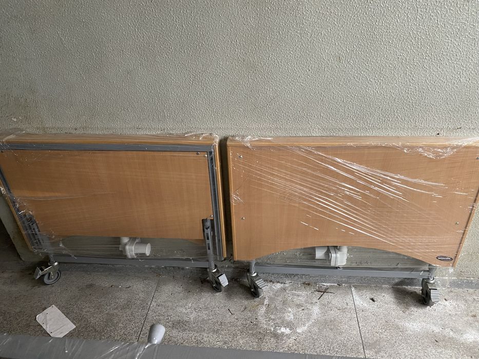 Cama articulada como nova