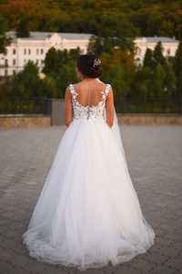 Продам свадебное платье Киев