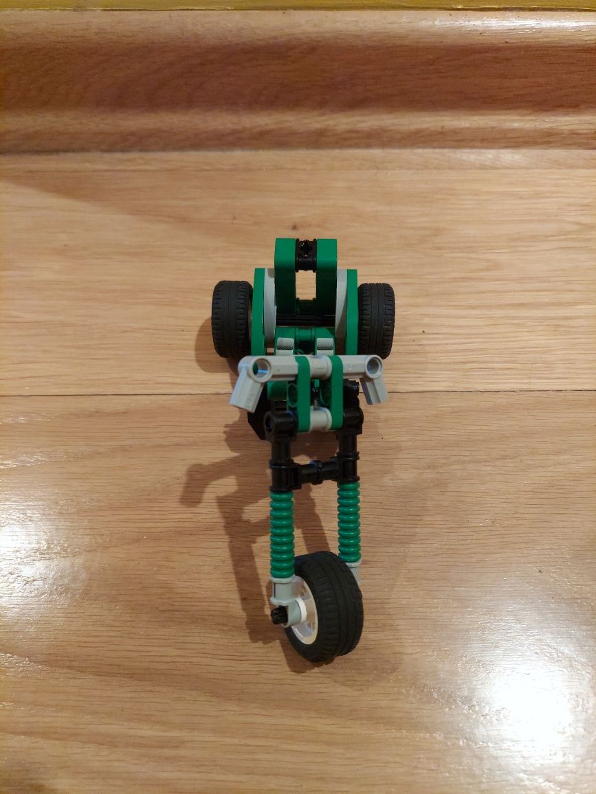 LEGO 8236 Bike Burner