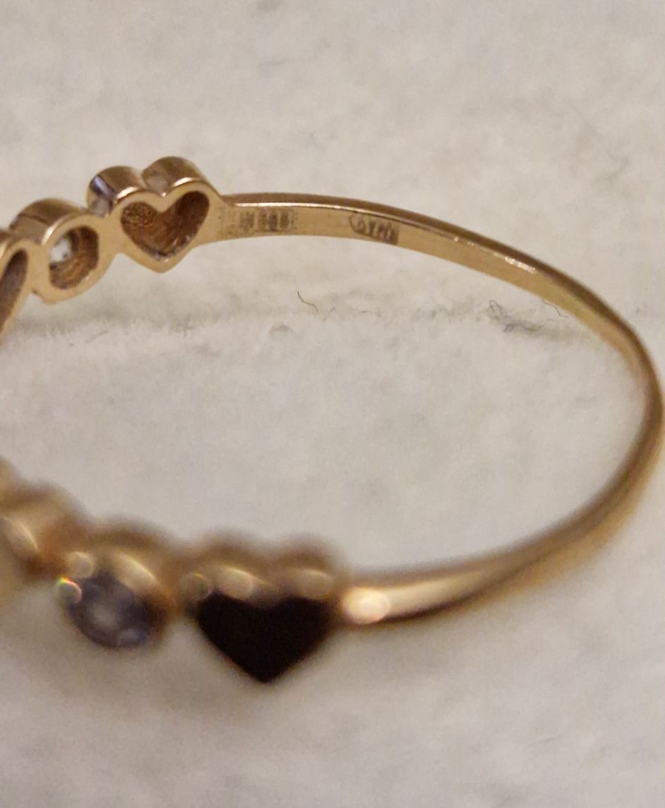 Золотое кольцо сердца сердечки, красное золото, 1,1 грамм, 16,5 размер