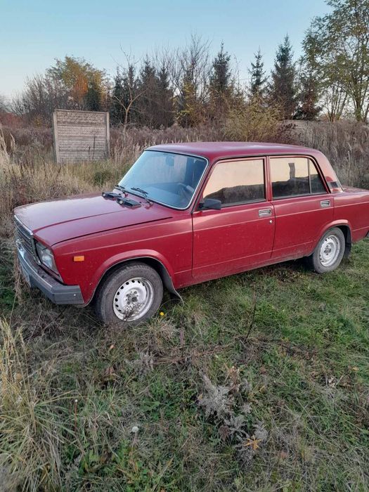 Продам Ваз 2107 стоїть газ