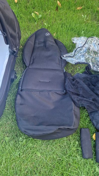 Wózek Muuvo Quick 2.0 2w1 + adaptery Cybex – 1000 zł