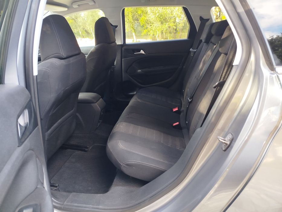 Peugeot 308 SW 1.6 HDI Automática