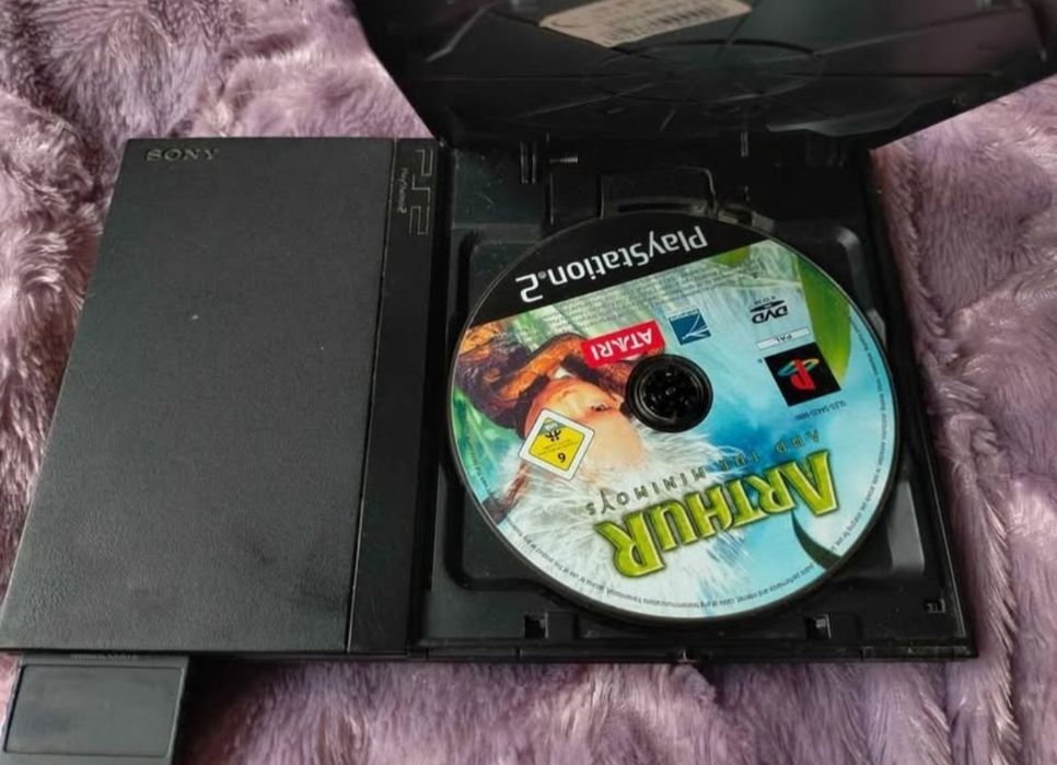 Playstation 2, cartão de memória e jogos