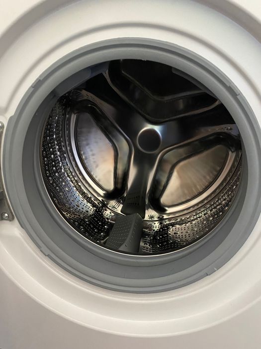 Máquina de lavar a roupa de encastre SIEMENS 7kg