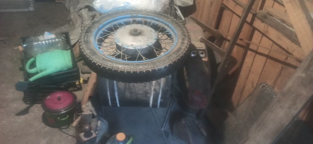 Продам Днепр 16 .