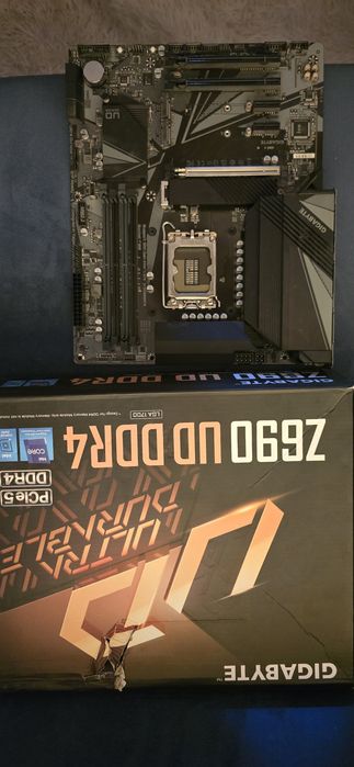 Płyta główna Gigabyte Z690 UD DDR4