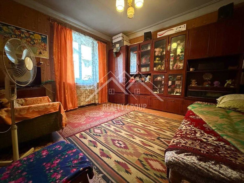 Продаж 3к квартири (ЮГОК)