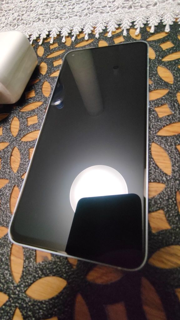 Oppo Reno 6 5g stan idealny, pełen komplet