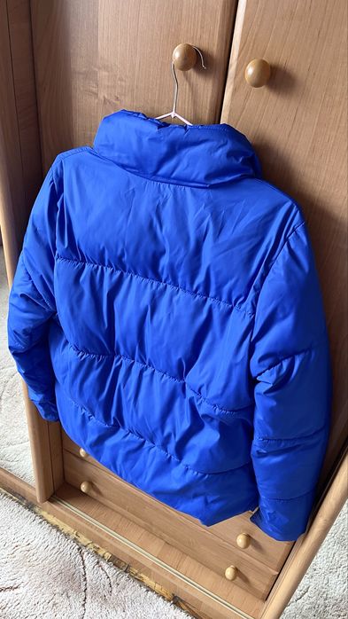 Продам зимнюю куртку