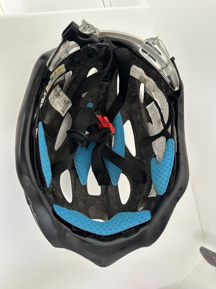 Capacete ciclismo BTWIN