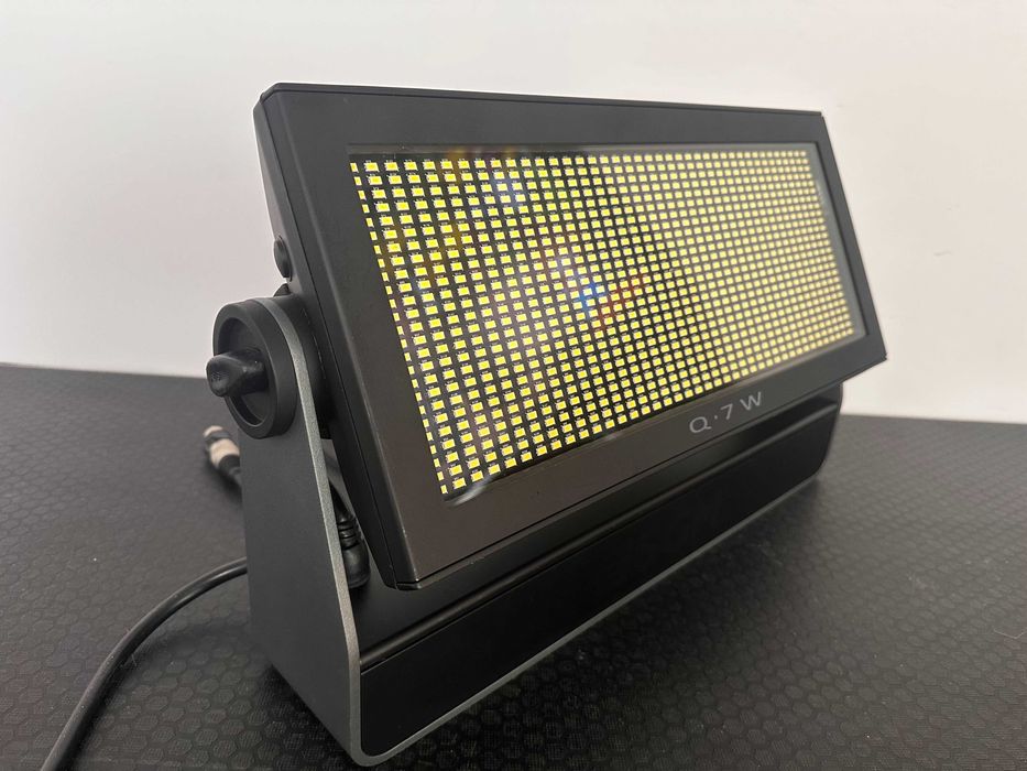 SGM Q-7 W (White) Stroboskop Pixelowy - Jak nowy! CRMX - 2sz.
