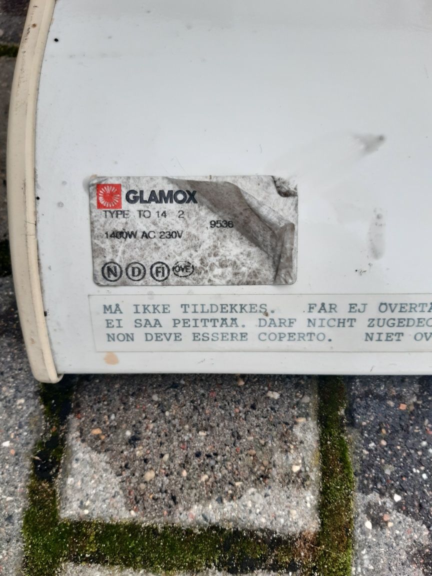 Glamox grzejnik 1400W (panel)