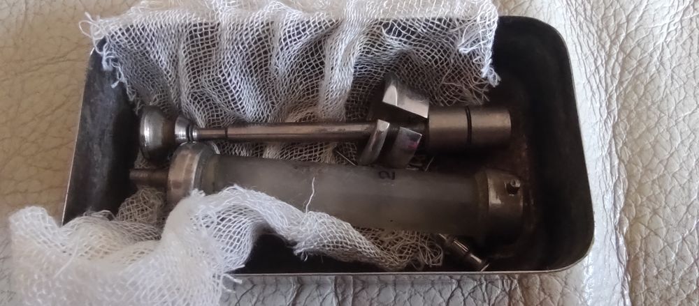 Pudełko na strzykawke Oryginal Record  strzykawka antyk PRL vintage