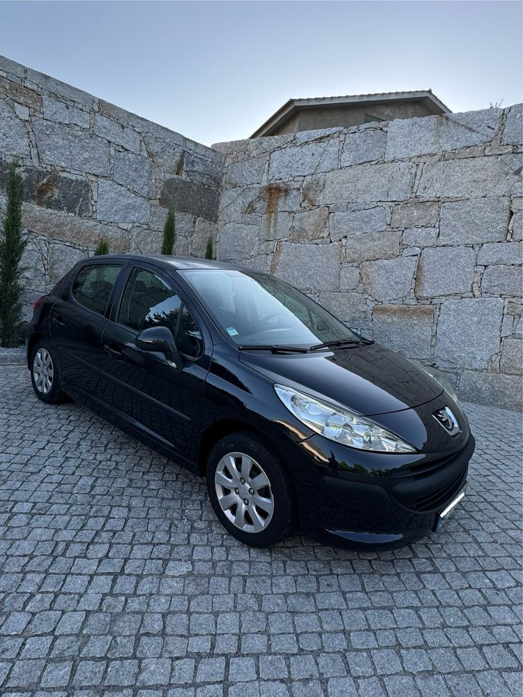 Peugeot 207 1.4 HDI
