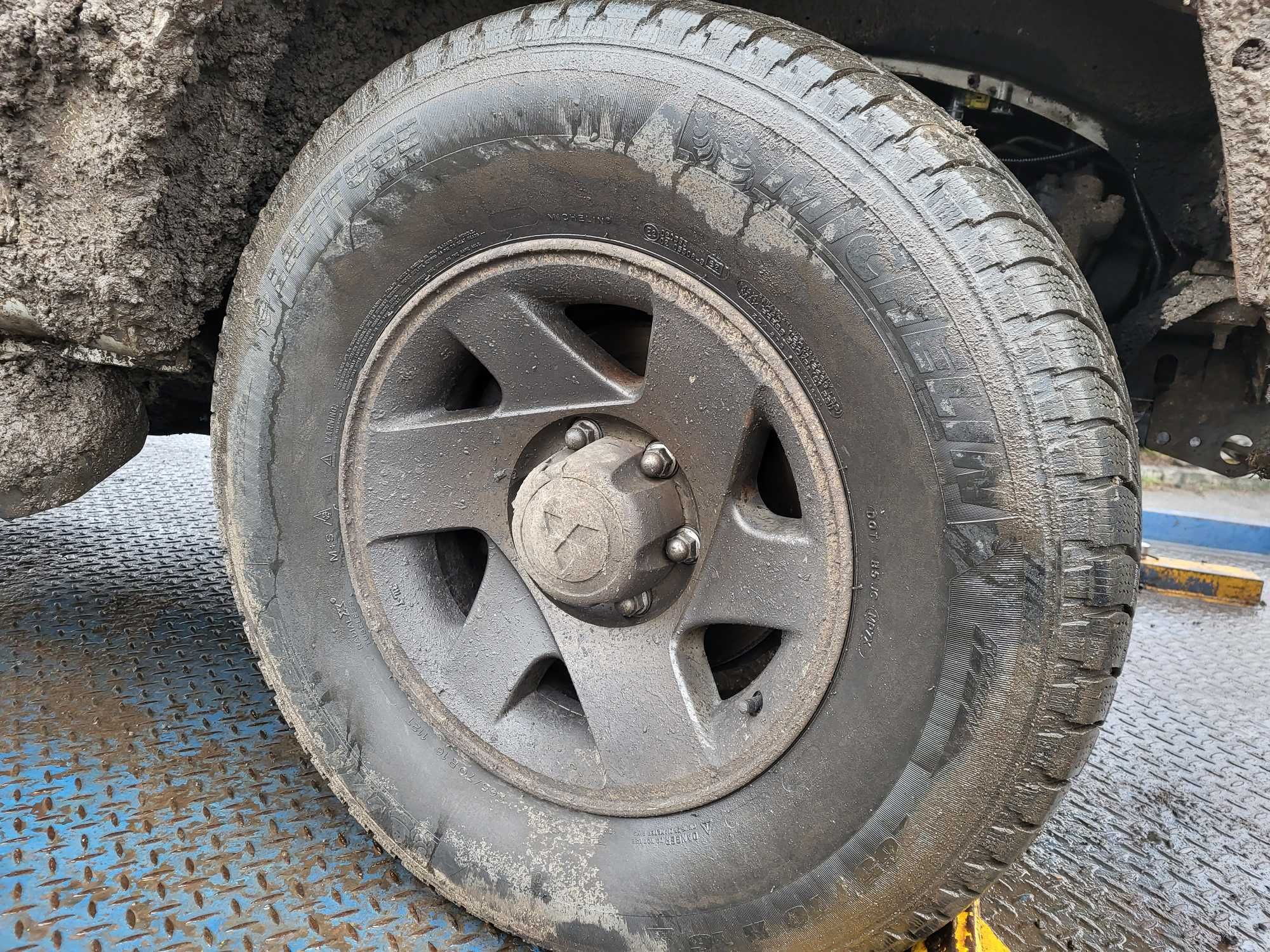 Запчасти Мицубиси   mitsubishi pajero1  разборка Hyndai Galoper1