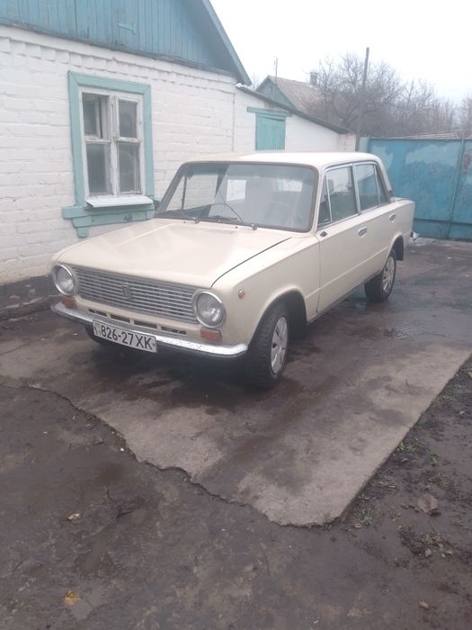 Продам ваз 21013.
