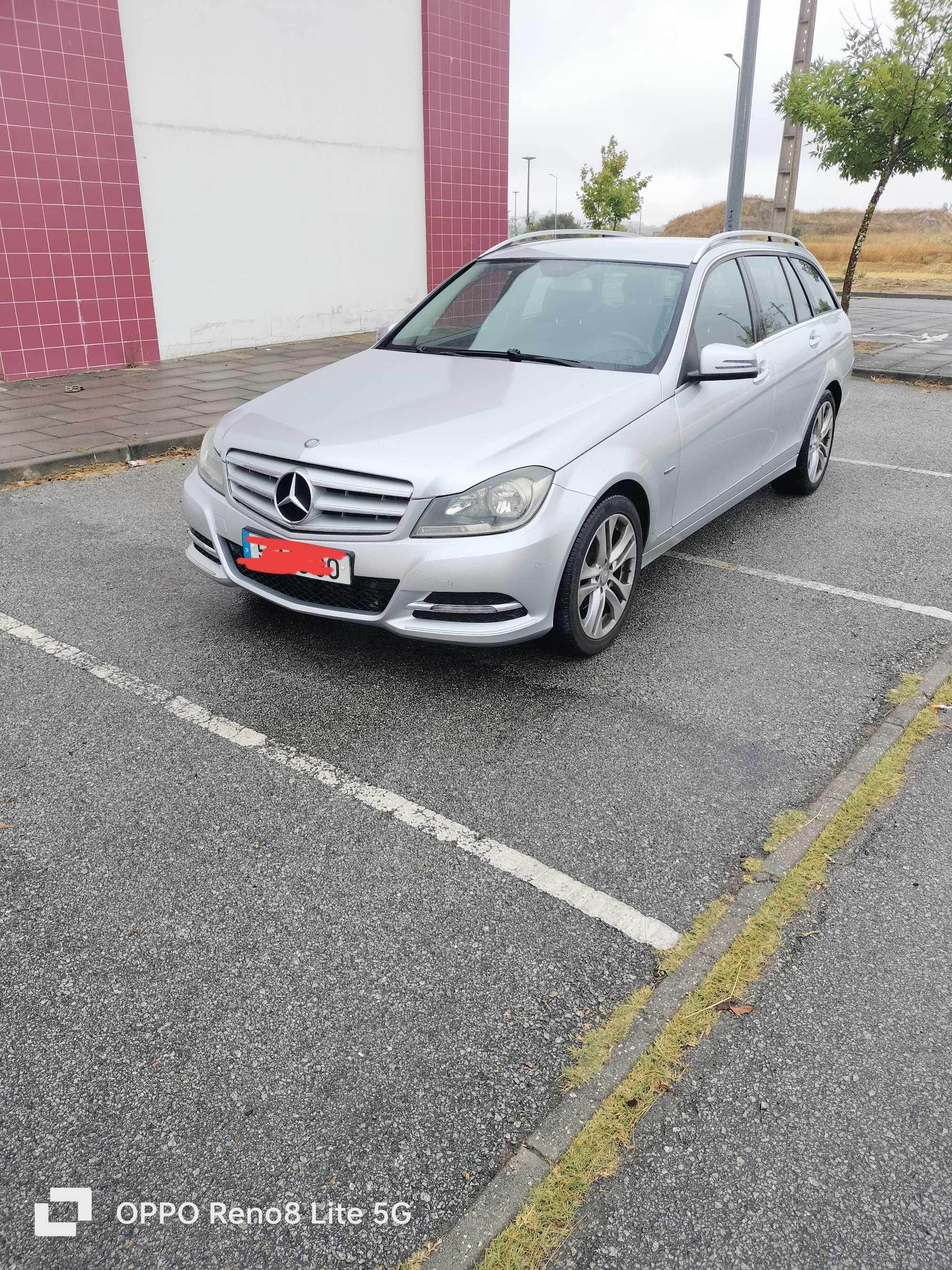 Carrinha Mercedes - C220 - AvantGarde