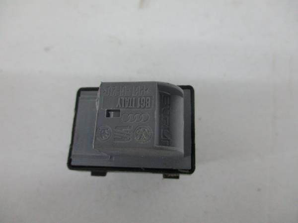 Comando / botão / interruptor vidros frente direito AUDI A1 (8X1, 8XK)