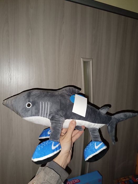 Акула в кедах Тралалело тралала  м'яка іграшка нова