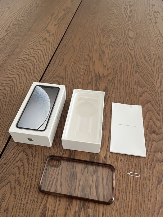 iPhone XR 64GB (branco) — 100% funcional
