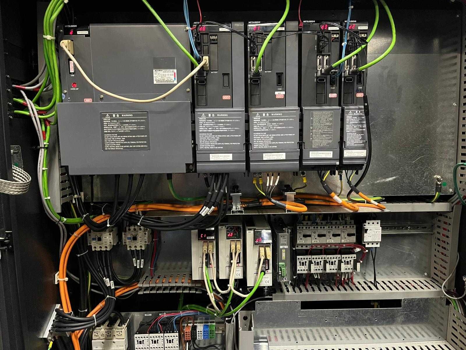 Centrum obróbcze Mazak VTC-820/30 – 3 osie, 3000 mm w osi X