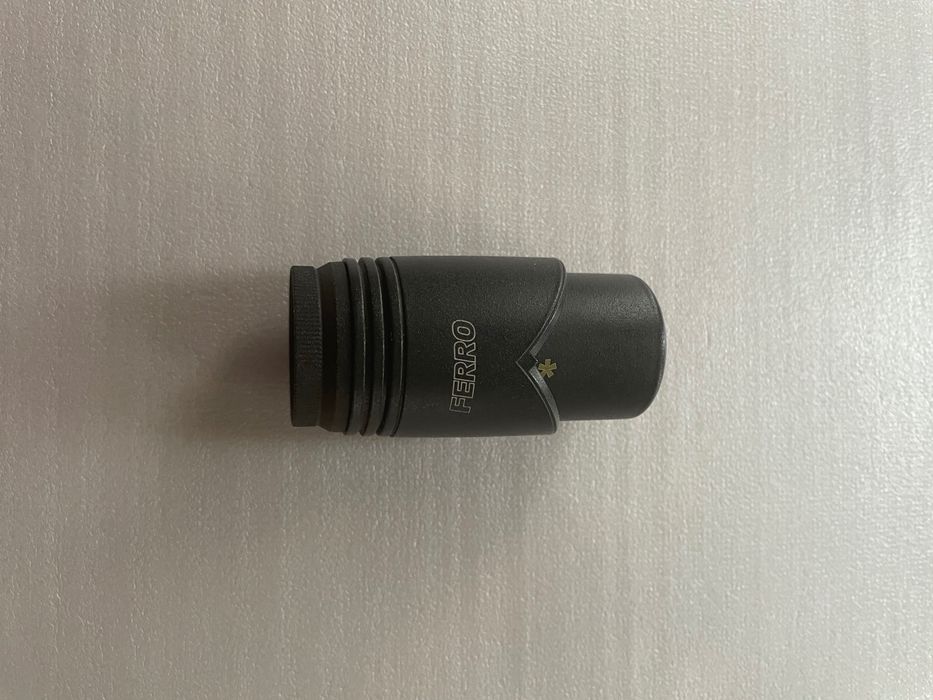 Głowica termostatyczna FERRO M30x1,5 srebrna oraz antracyt mat nowe Pń