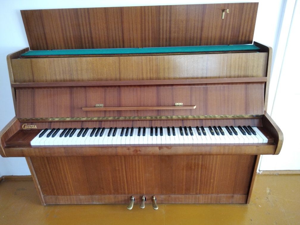 Sprzedam Pianino