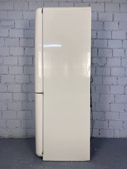 Холодильник Smeg FAB32RCR5