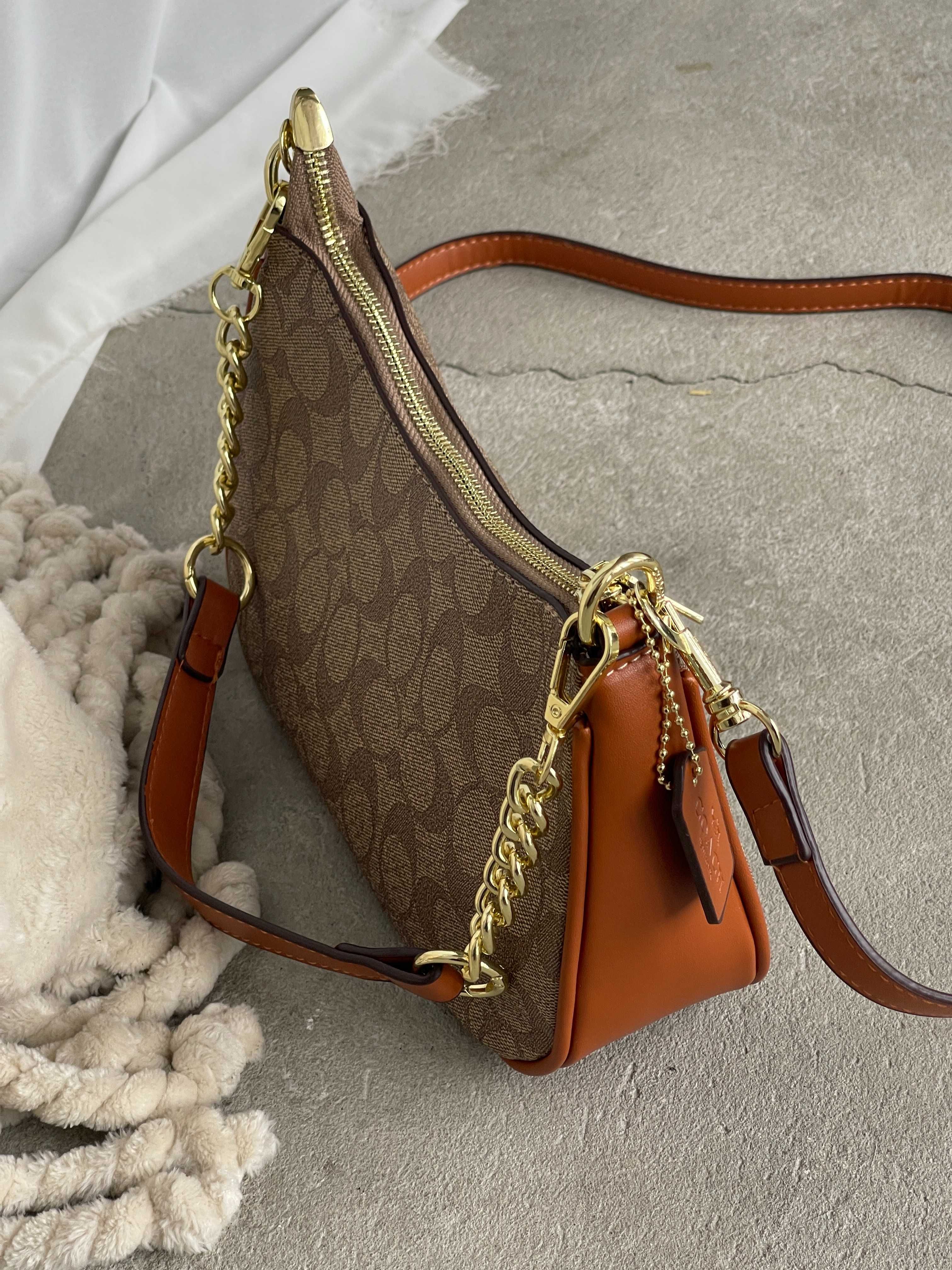 Сумка Coach через плече багет Bolso de hombro Teri коричнева, молочна